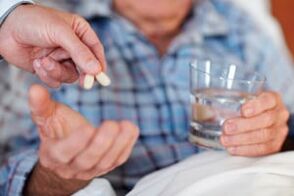 tomando pastillas para la prostatitis